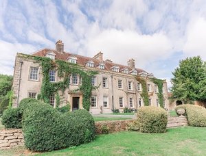 Holbrook Manor & Spa