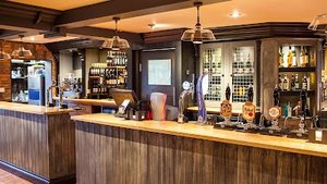 Fox & Hounds