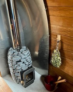 Shoreline Sauna