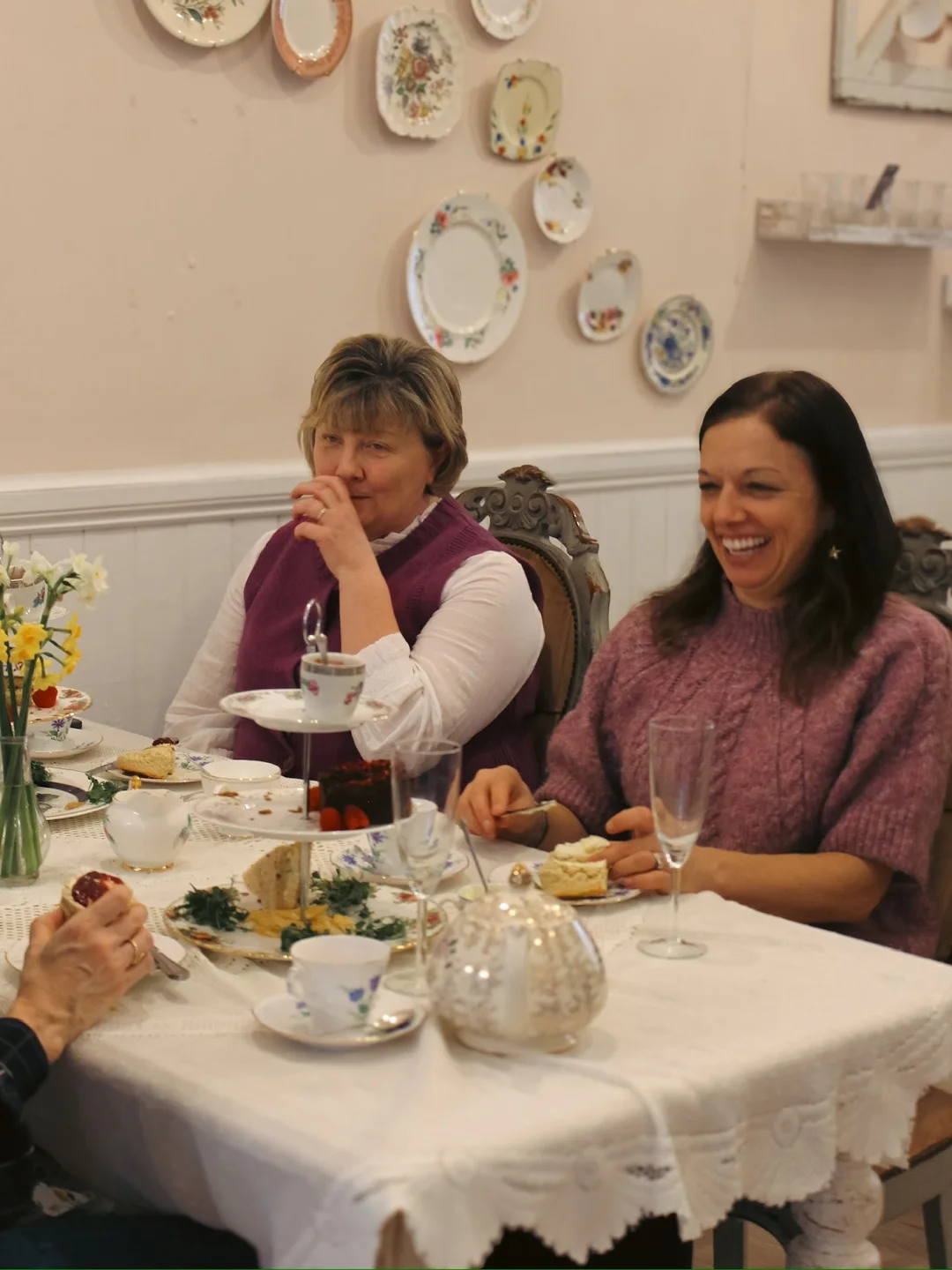 Ashwell & Co hen party activity in Bristol