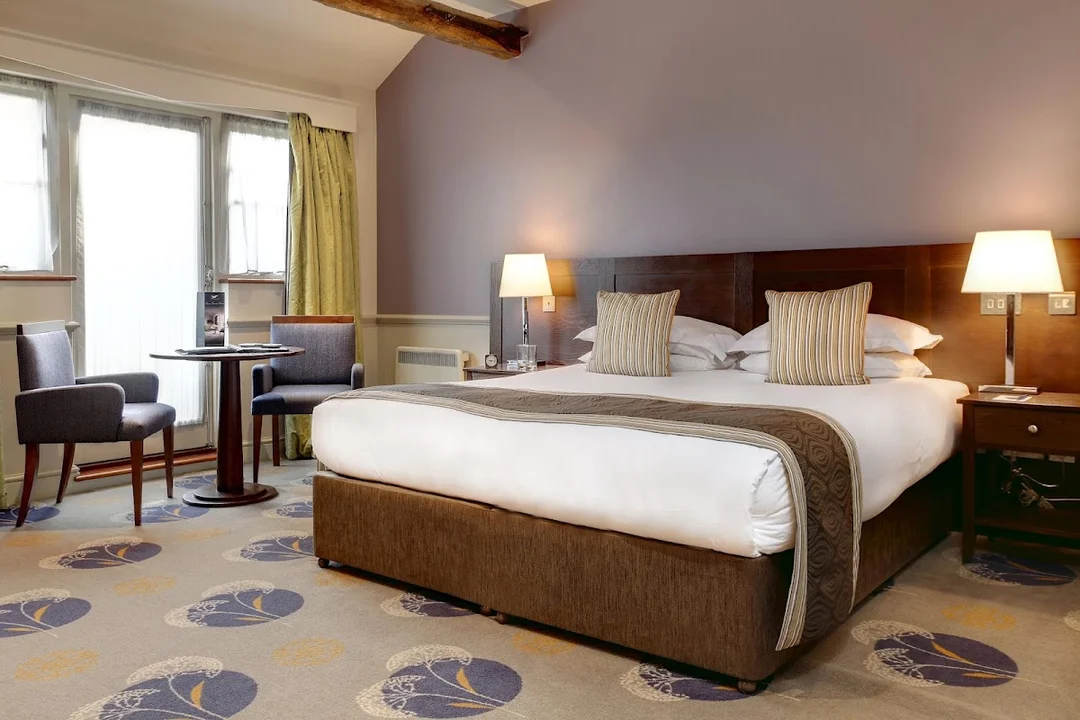 Quy Mill Hotel hen party activity in Cambridge