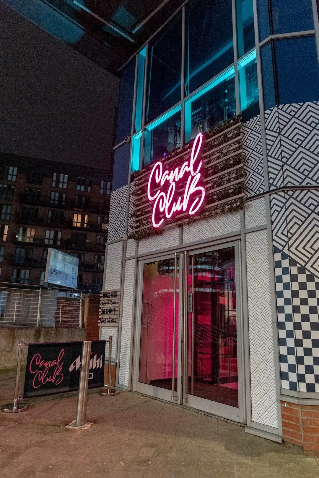 Canal Club hen party activity in Leeds