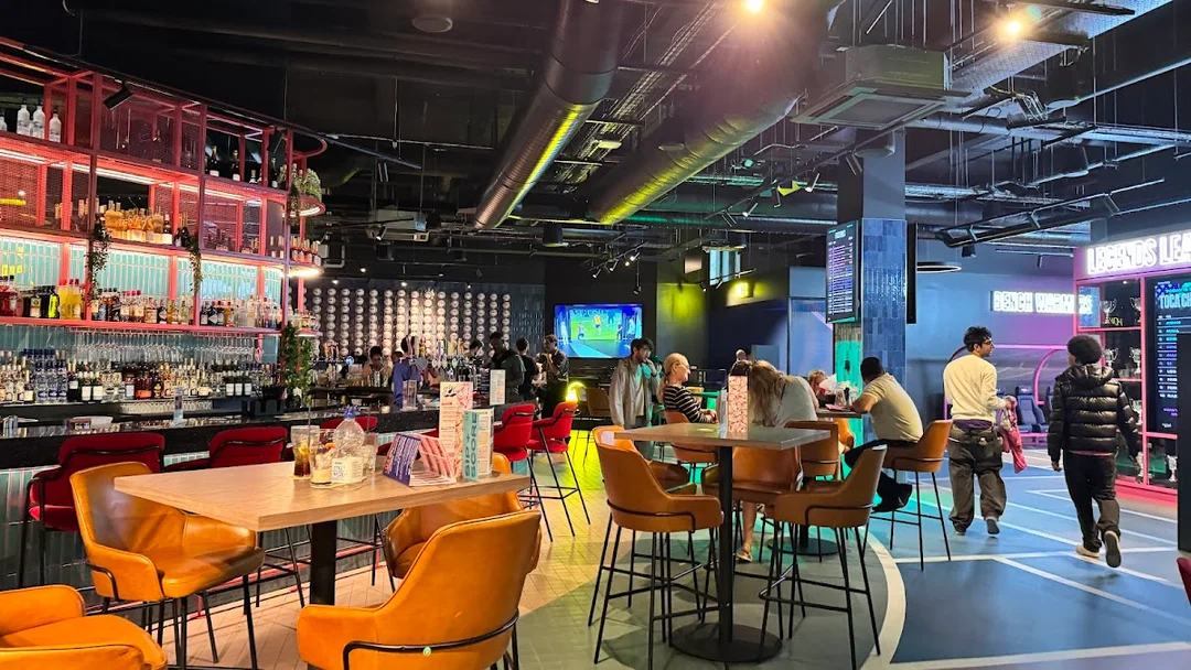 TOCA Social hen party activity in London