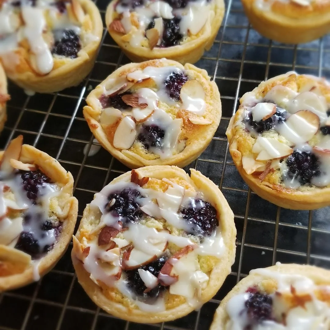 Bake With A Legend hen party activity in London
