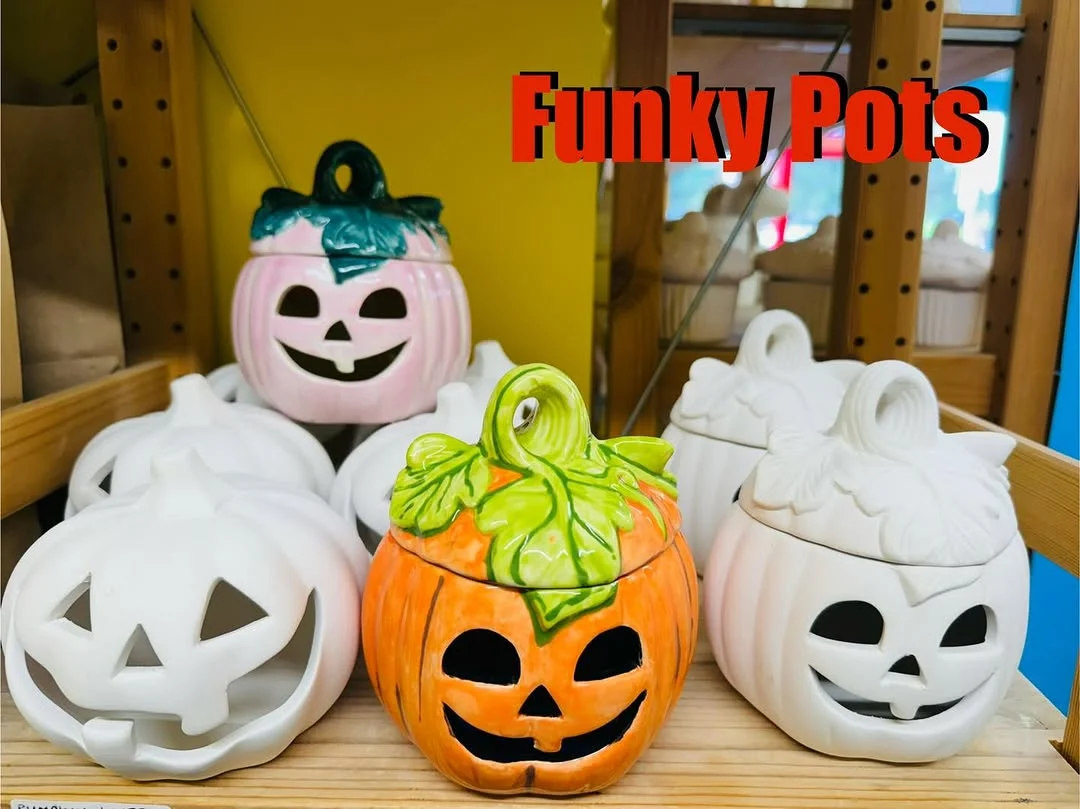 Funky Pots hen party activity in Nottingham