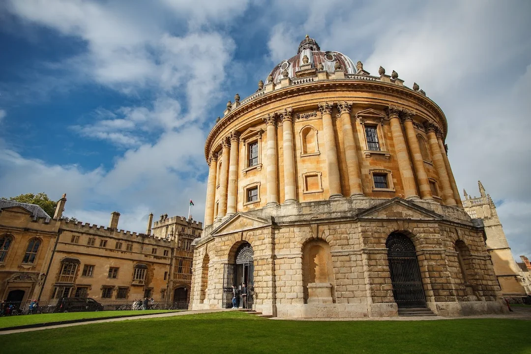 Bodleian Library hen party activity in Oxford