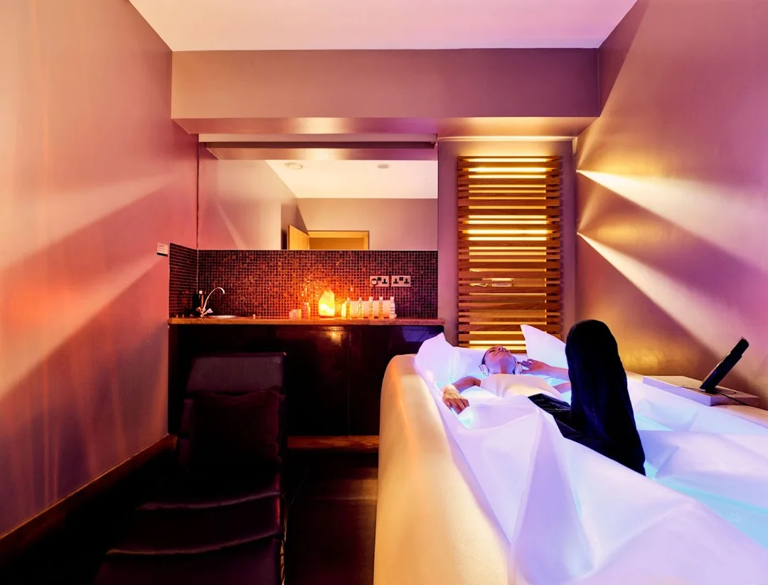 Drift away in Cambridge. The ultimate pre-party pamper session at Pure Spa and Beauty.