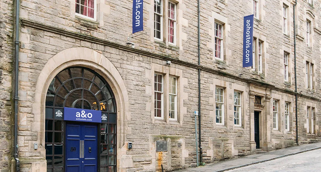 a&o Edinburgh City hen party activity in Edinburgh