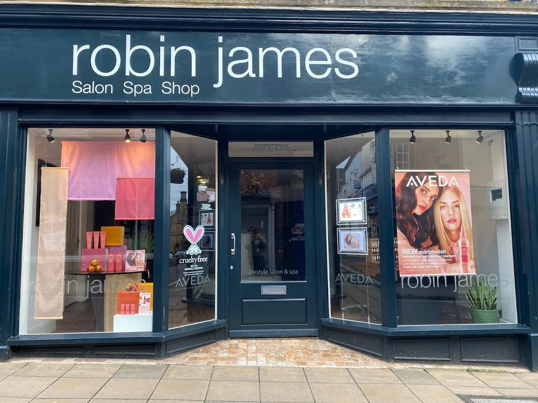 Robin James Aveda Salon & Spa hen party activity in Somerset