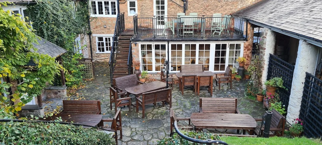 The Dragon House hen party activity in Somerset