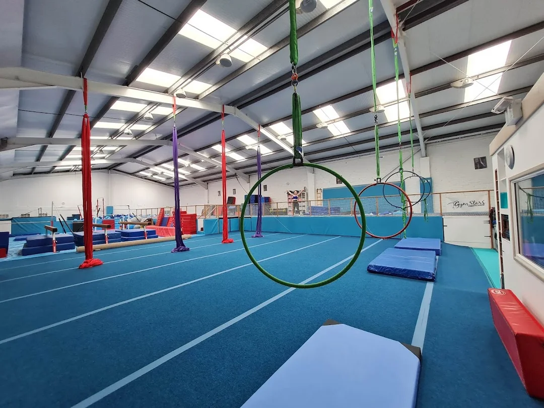 Adult pole fitness class at Polz Apart studio in Bournemouth Parkstone
