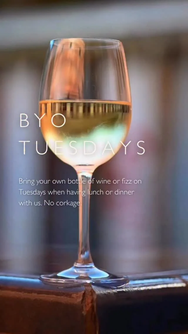 Some people say January is the worst month to take a break from drinking. What do you think?
Whether it’s alcohol free or regular, you can bring your own bottle of wine or fizz on Tuesdays, when dining in our poolside bar or restaurant.
To avoid disappointment, book a table on our website. Applies to lunch or dinner, all year round 🍷
#bristol #cliftonbristol #visitbristol #lidobristol #bristoluk