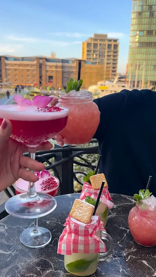 Sun’s out!☀️
You know where the cocktails are 👀