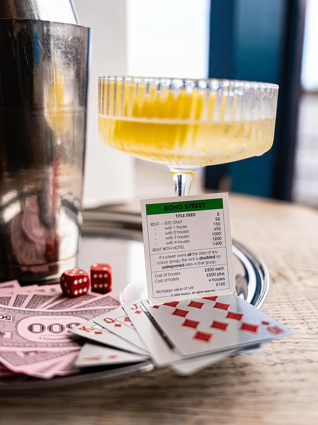 Next up we have:

Bond street: gin, vodka, lillet blanc, lemon twist
Shaken not stirred 🍸♠️♦️♣️♥️

#cocktail #cocktailbar #mixologist #mixology #whitby #whitbycocktails #monopolycocktail