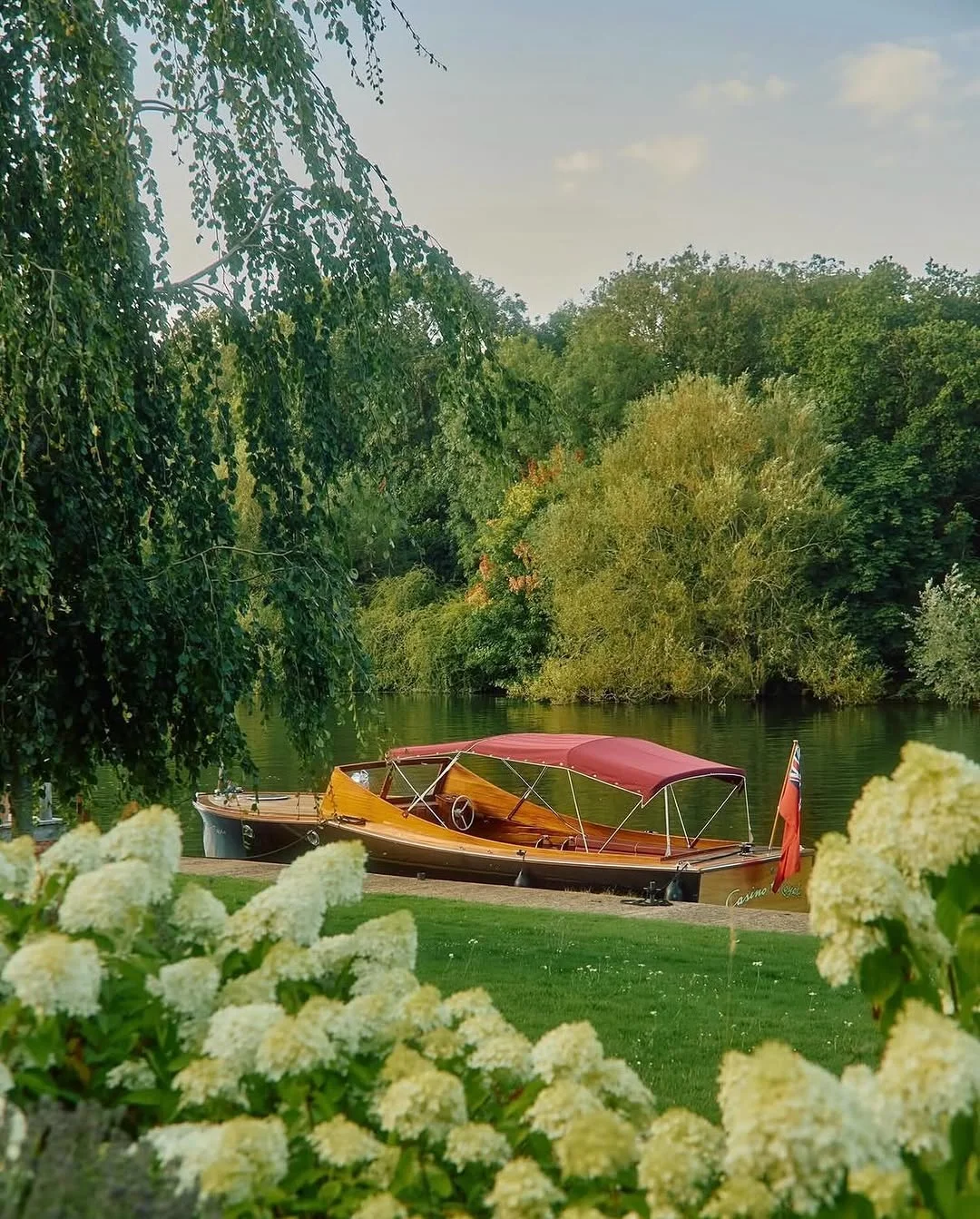 The Oakley Court hen party activity in Hen Party Ideas Windsor