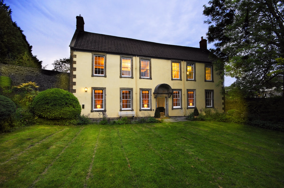 Topside House - Beautiful 7 bedroom house